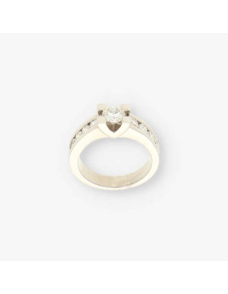 Anillo oro blanco y bri aprox. 0.40 Qt