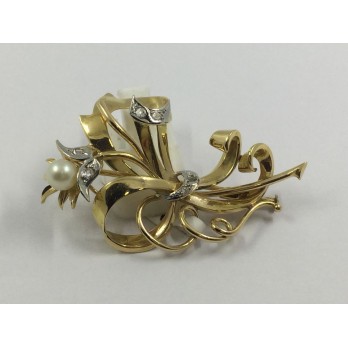 Broche en oro, diamantes y perla