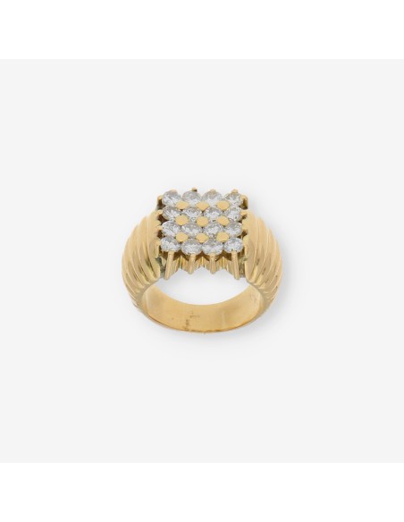 Anillo sello en oro 18kt con brillantes