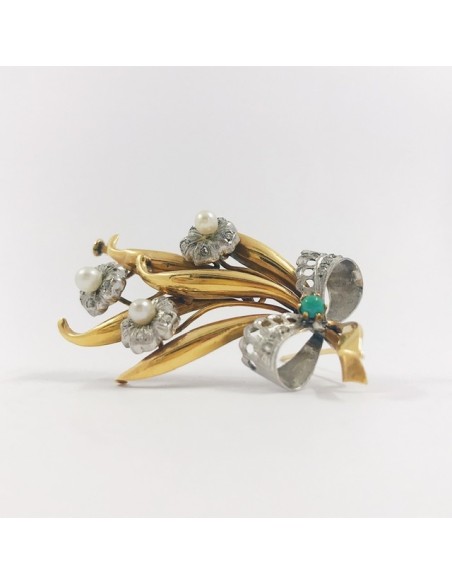 Broche en oro, brillantes y perlitas.
