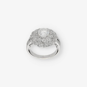Anillo vintage en oro blanco 18kt con brillante central 2