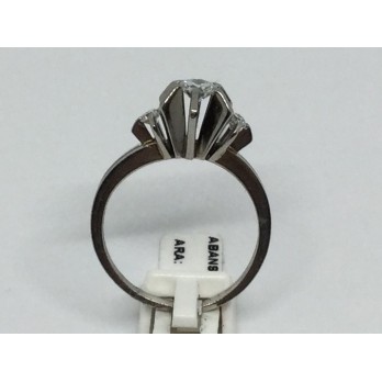 Sortija solitario en oro blanco y brillantes 2