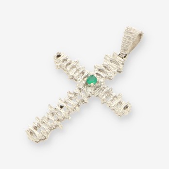 Colgante cruz oro blanco y esmeralda 2