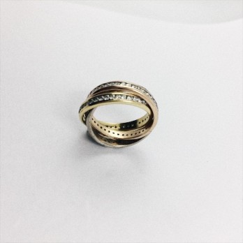 Juego de tres alianzas de oro blanco, amarillo y rosa, entrelazadas