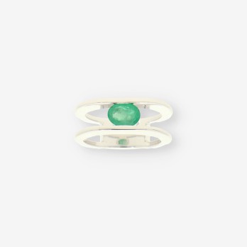 Anillo oro blanco y Esmeralda