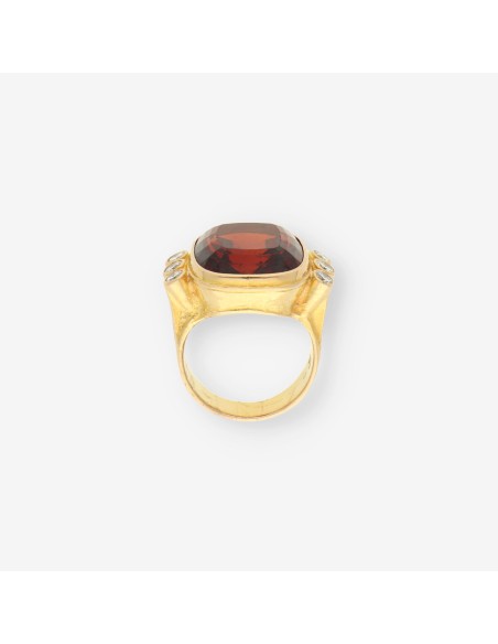 Anillo oro p. marron y brillantes