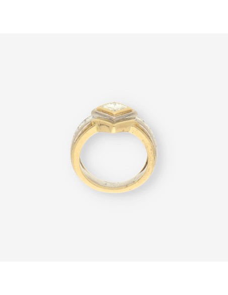 Anillo oro bl., oro ama. y brillantes