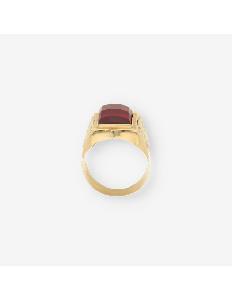 Anillo oro y piedra roja