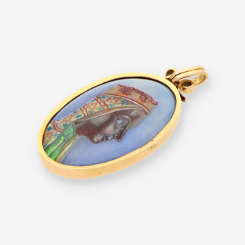 Medalla Montserrat oro y esmalte 2