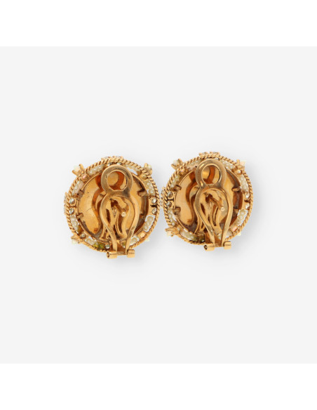 Pend epoca esmalte/perla/opalo y bri.