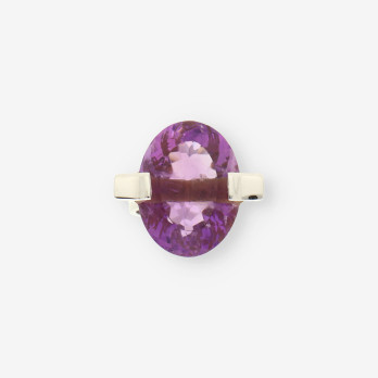 Anillo oro blanco y piedra lila