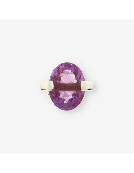 Anillo oro blanco y piedra lila