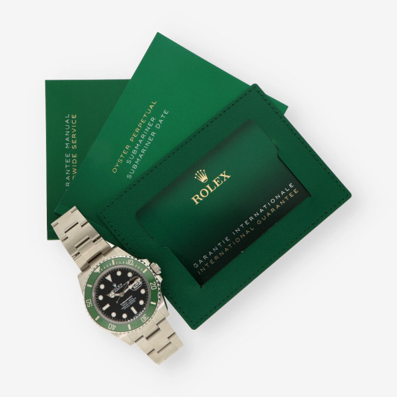 ROLEX Submariner 126610LV  N20721W4