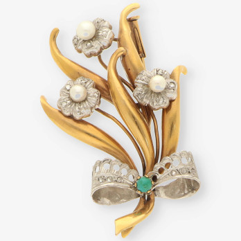 Aguja oro y diamantes