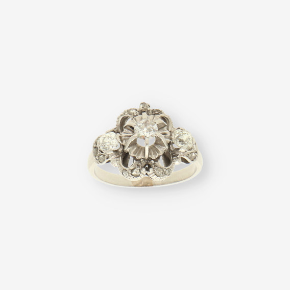 Anillo roseton oro blanco y bri