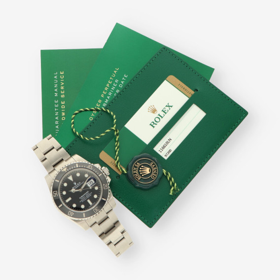 ROLEX Submariner JD597497 116610LN