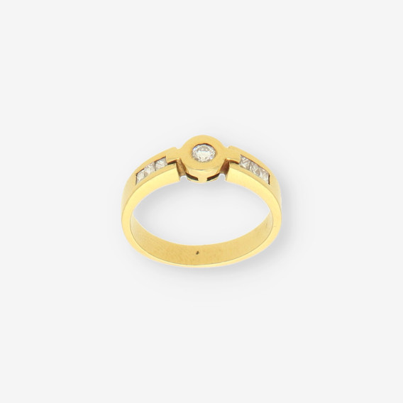 Anillo oro y bri