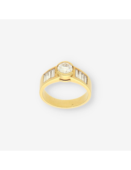 Anillo de oro bri