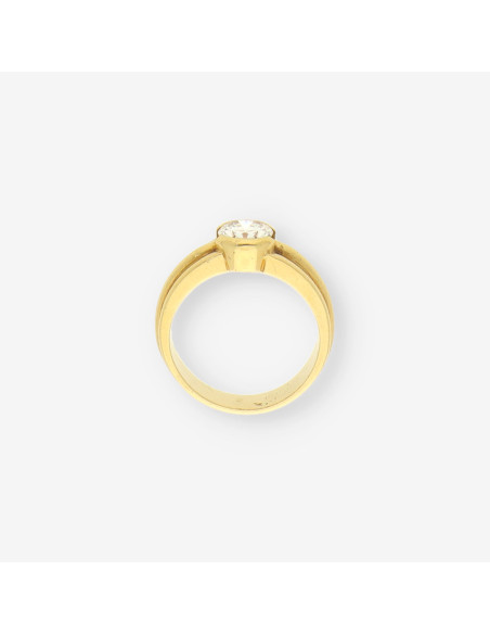 Anillo oro y bri aprox. 0.90 Qt