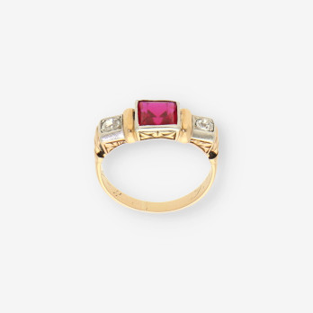 Anillo oro p. roja y brillantes 2