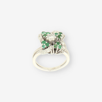 Anillo oro blanco brillantes y esmeralda 2