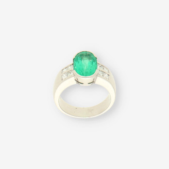 Anillo oro bl. Esmeralda y brillantes 2