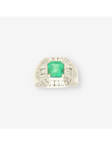 Anillo oro bl. Esmeralda y brillantes