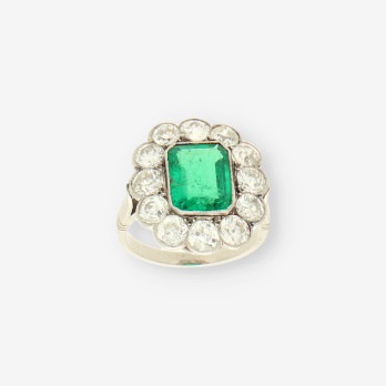 Anillo Vintage Esmeralda y brillantes 2