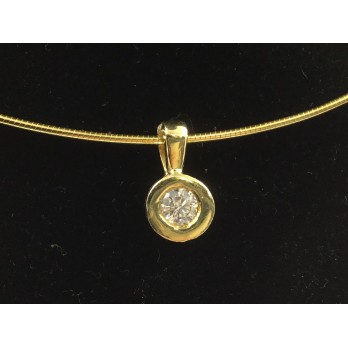 Colgante en oro amarillo y brillante 2