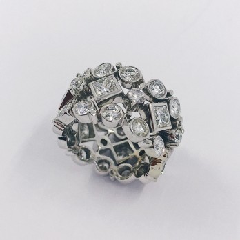 Anillo ancho en oro 18kt con brillantes 2