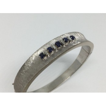 Pulsera esclava de oro blanco con diamantes y zafiros 2