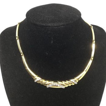 Gargantilla en oro blanco con centro de tres lÃ­neas de brillantes 2