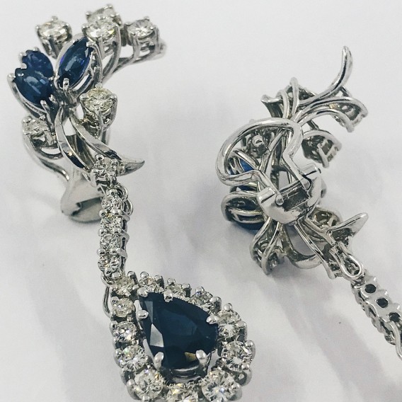 Pendientes largos con diamantes y zafiros