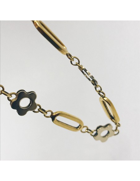 Pulsera con estrellas en oro 18kt.