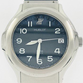 Hublot Elegant en acero con nÃºmero arÃ¡bigos. 2