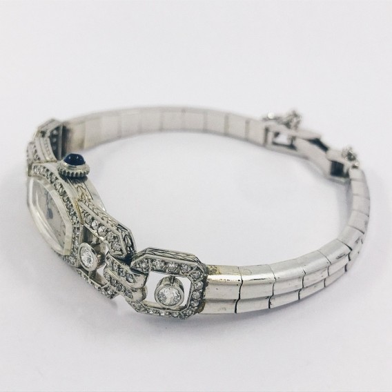 Reloj vintage con brillantes