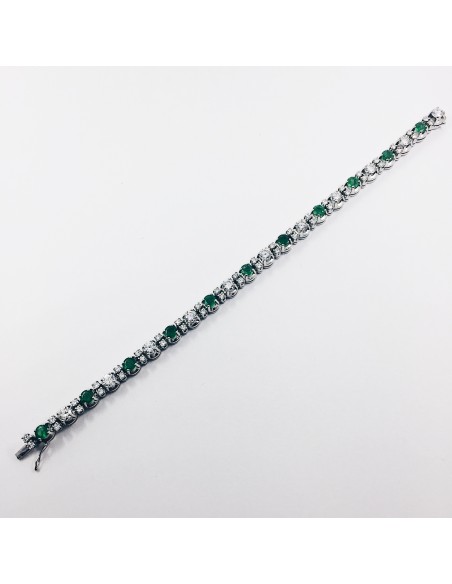 Pulsera de oro blanco con esmeraldas y brillantes