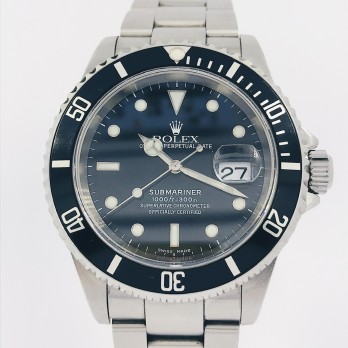 Rolex Submariner 16610 con caja y documento 2