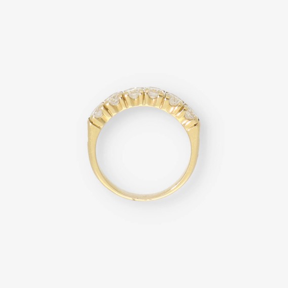 Anillo media alianza en  oro 18kt con diamantes