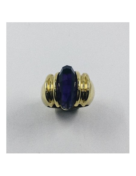 Anillo de oro y amatista