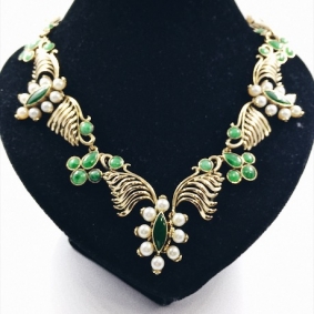 Collar de oro con perlitas y jade | Comprar collares de segunda mano